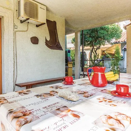 アパート Two-bedroom In