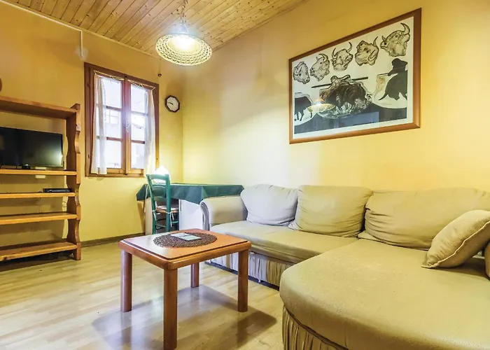 Two-bedroom In Apartmán Premantura